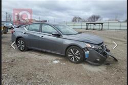 نيسان ألتيما